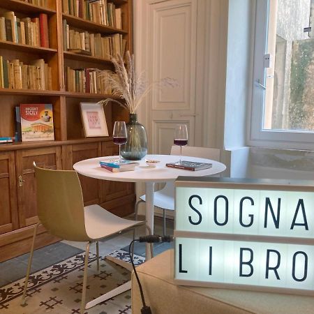 Sognalibro Bed&Books Bed and Breakfast Ragusa Eksteriør billede